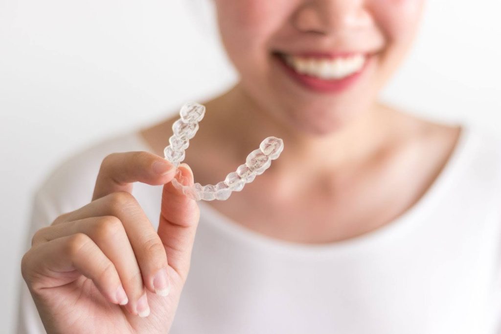 Why Invisalign is a Perfect Choice for Straightening Teeth